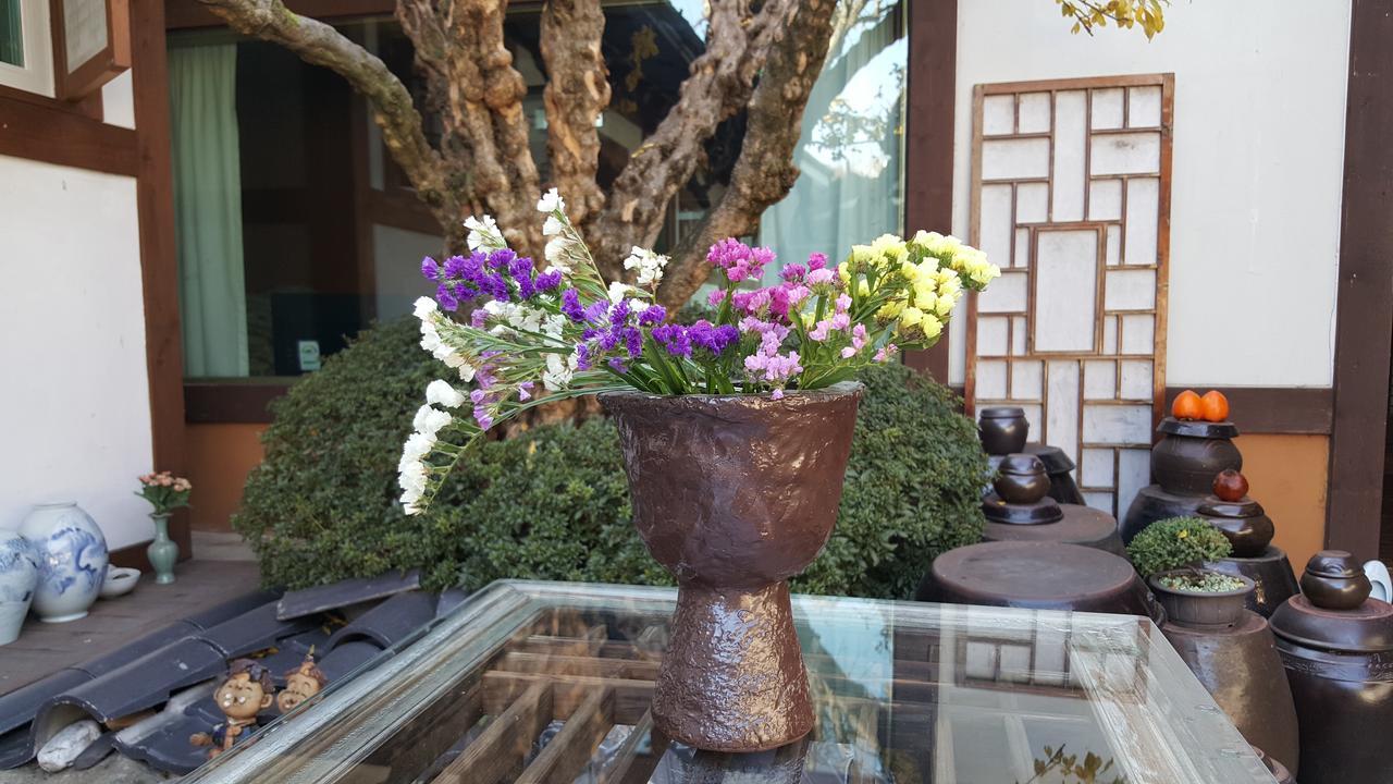 Inyeon Hanok Guesthouse Jeonju Exterior foto