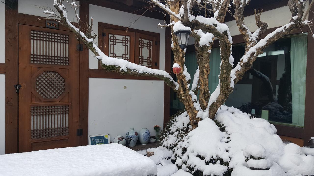 Inyeon Hanok Guesthouse Jeonju Exterior foto