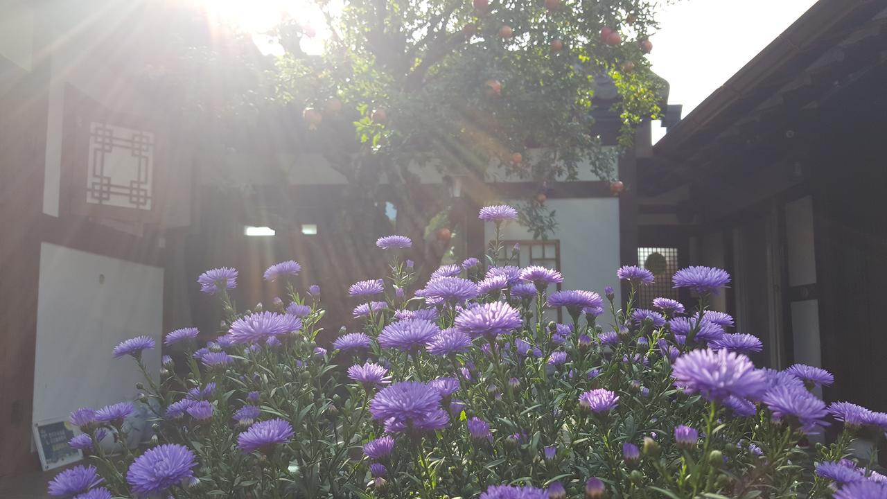 Inyeon Hanok Guesthouse Jeonju Exterior foto